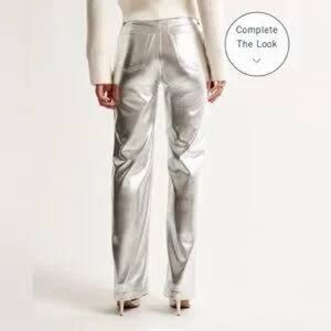 NWT Abercrombie & Fitch Silver Straight Leg 90s high rise faux leather pants 26